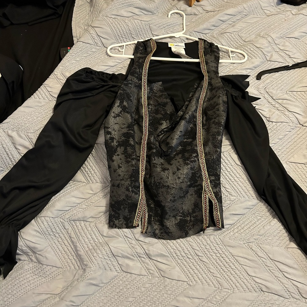 Women’s Pirate Costume, XL